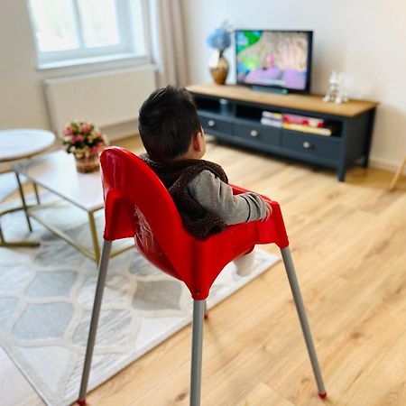 Twenty Five Apartment Bei Dresden - Free Parking, Massage-Stuhl, Netflix & Coffee Machine 海德瑙 外观 照片