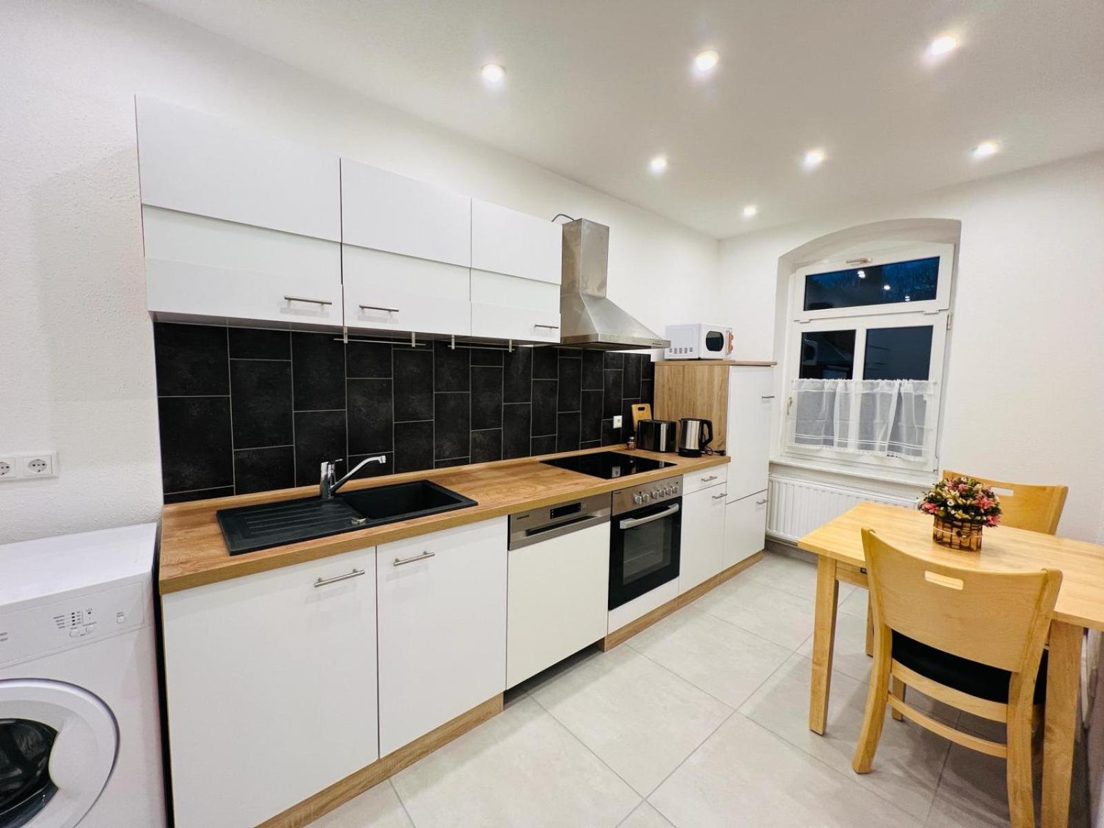 Twenty Five Apartment Bei Dresden - Free Parking, Massage-Stuhl, Netflix & Coffee Machine 海德瑙 外观 照片